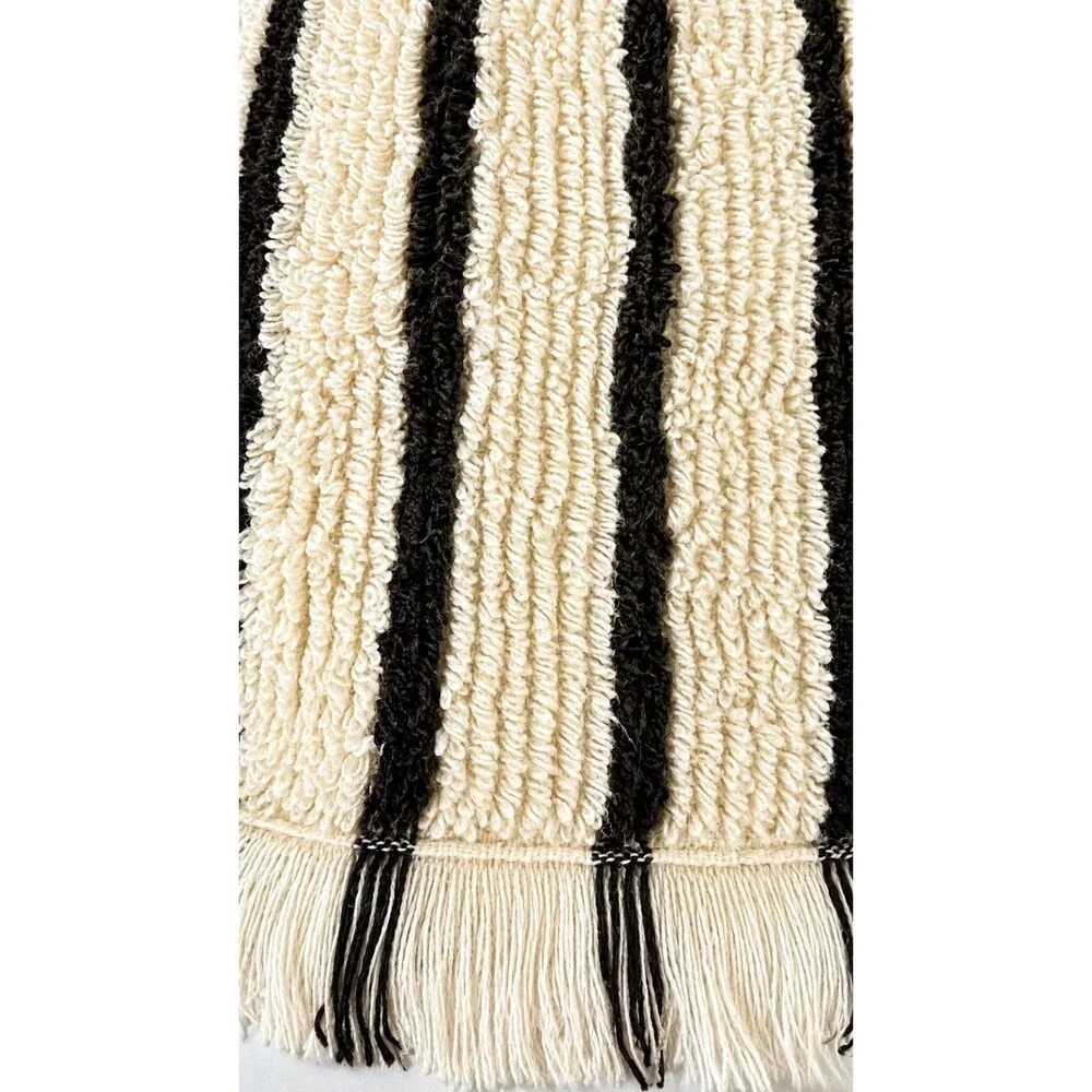 Brooks Brothers Hand Towels Ivory Black Luxury Thick Turkish Cotton Set of 2